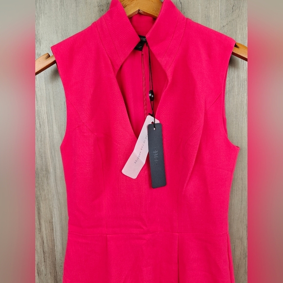 NWT Black Halo Fit & Flare V-neck Knee Length Dress in Snap Dragon Red Size 2 - Picture 3 of 11